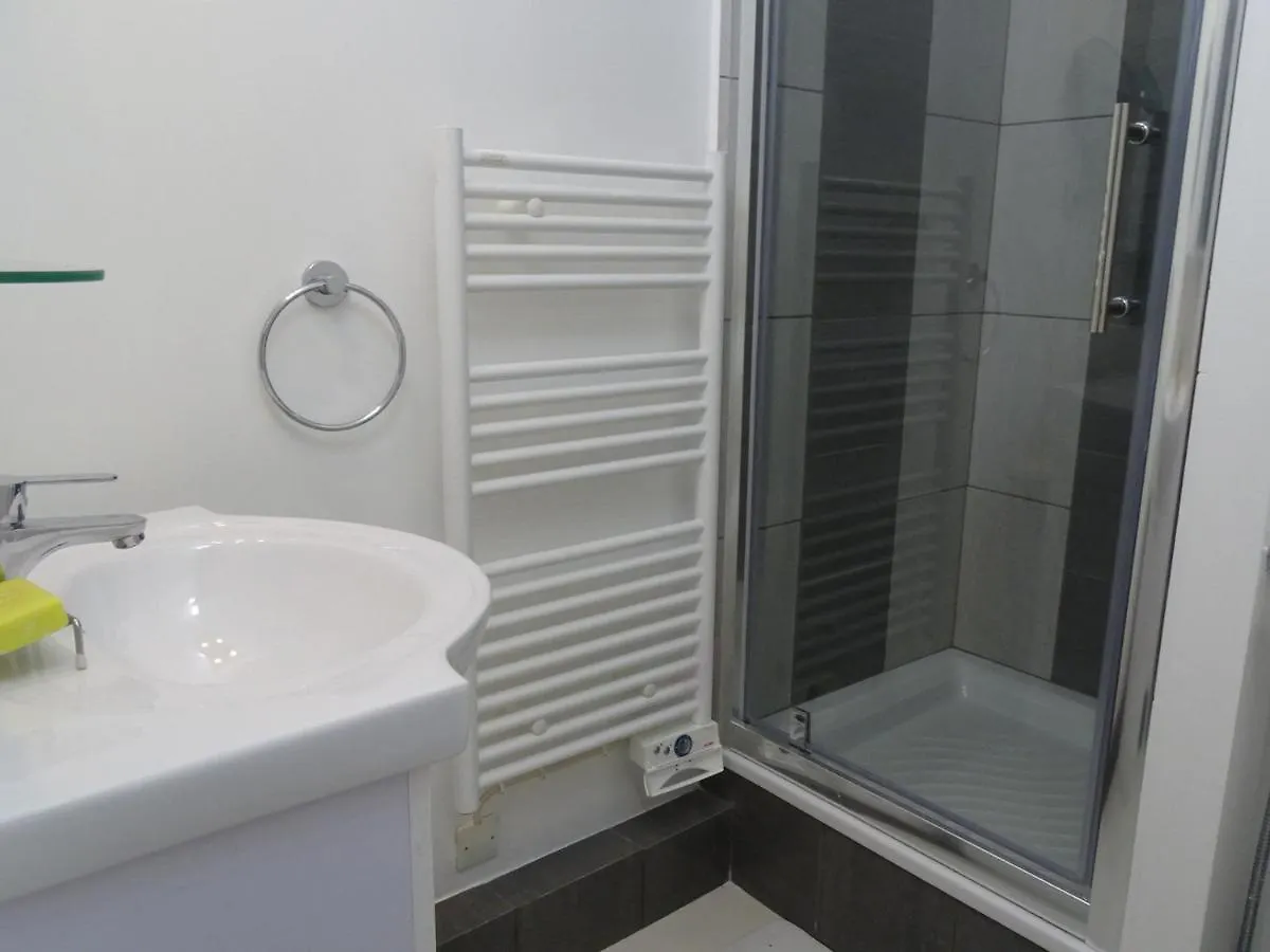 Appartement 3 Pieces Pour 6/7 Pers Avec 2 Salles De Bains, Buanderie, Casier A Skis Et Wifi - Fr-1-634-11 Morzine Apartment
